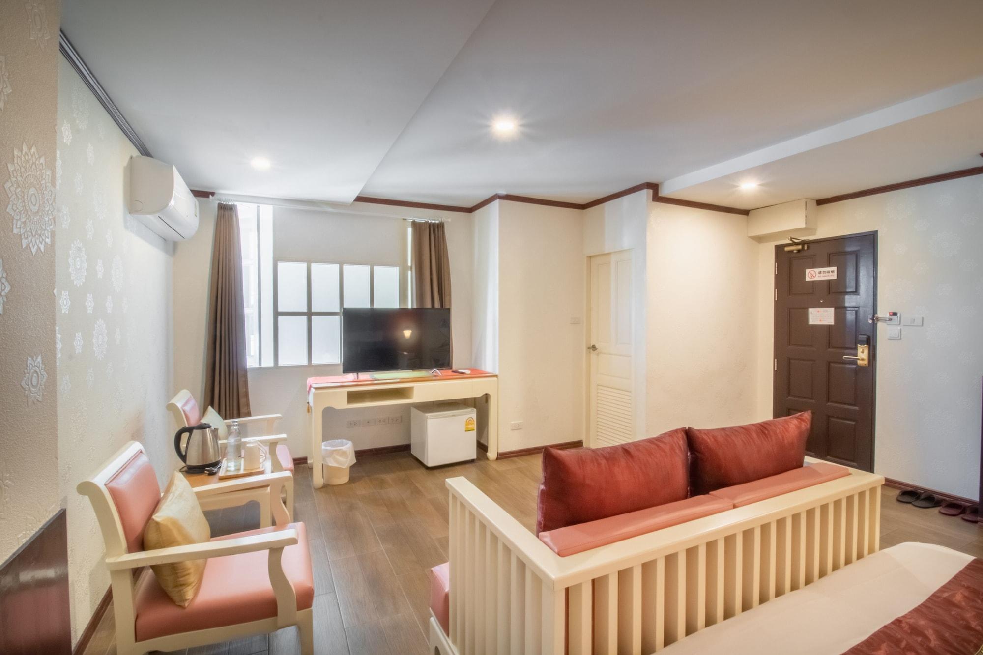 בנגקוק J&Y Hotel Latphrao 35 מראה חיצוני תמונה