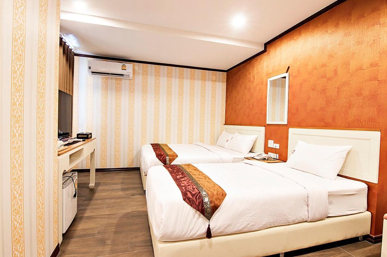 בנגקוק J&Y Hotel Latphrao 35 מראה חיצוני תמונה