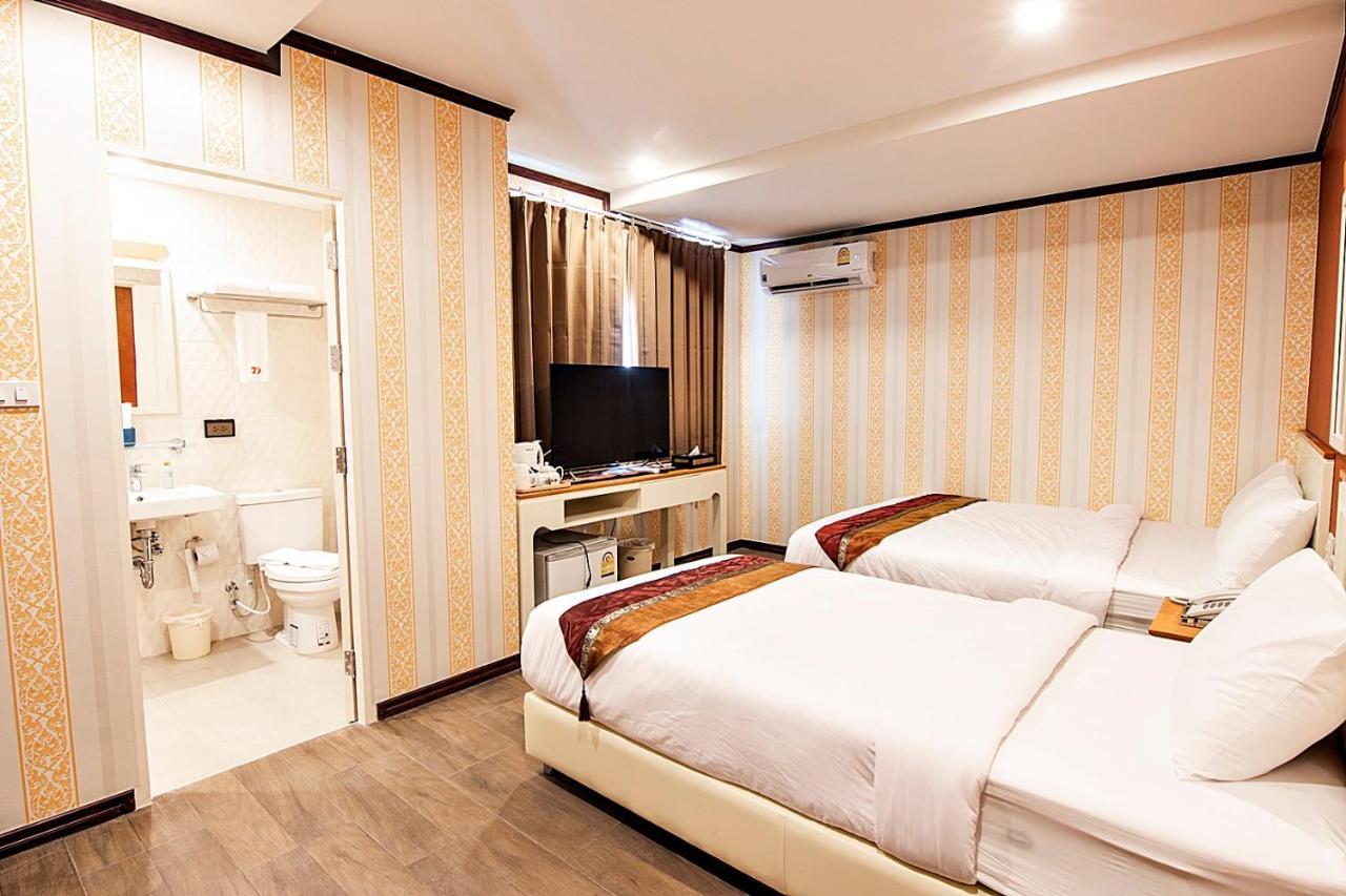בנגקוק J&Y Hotel Latphrao 35 מראה חיצוני תמונה